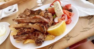 Oinoxoos: A gastronomic paradise in Crete