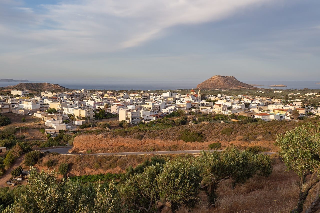 Παλαίκαστρο: ιδανικό μέρος για ήσυχες διακοπές!