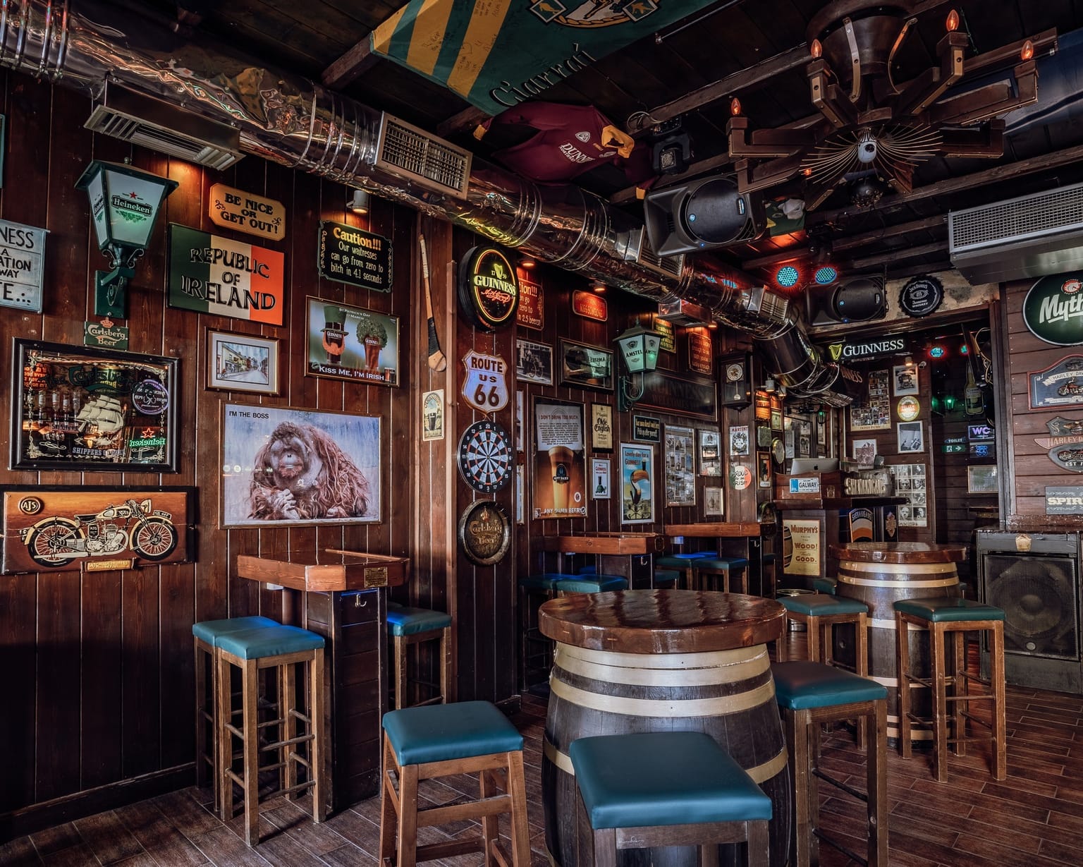 Shenanigans: Ένα ιρλανδέζικο bar στη Χερσόνησο ξεσηκώνει την παραλιακή