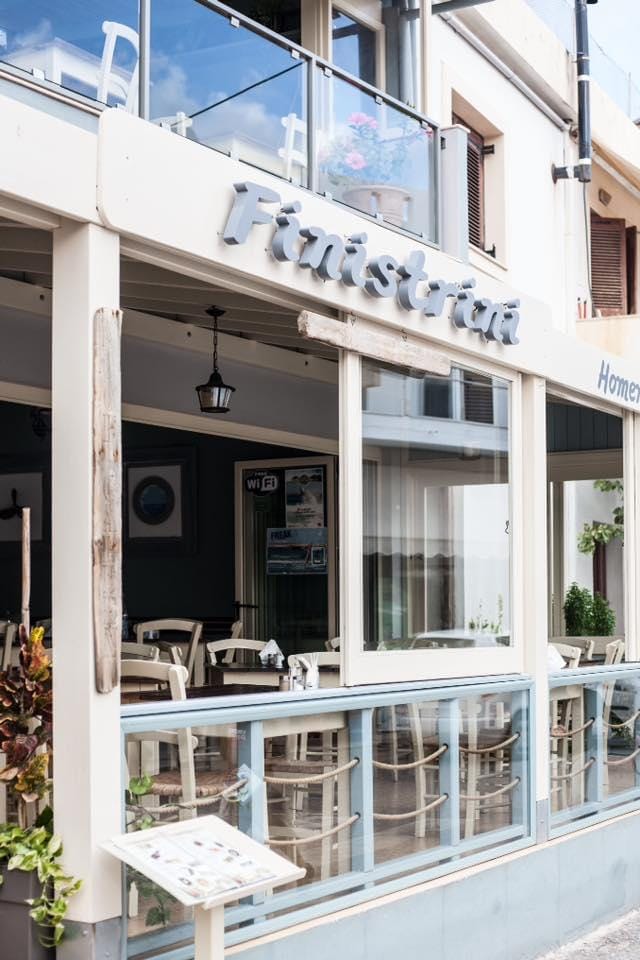 Φινιστρίνι: Φρέσκα ψάρια και θαλασσινά στο Παλαίκαστρο Σητείας