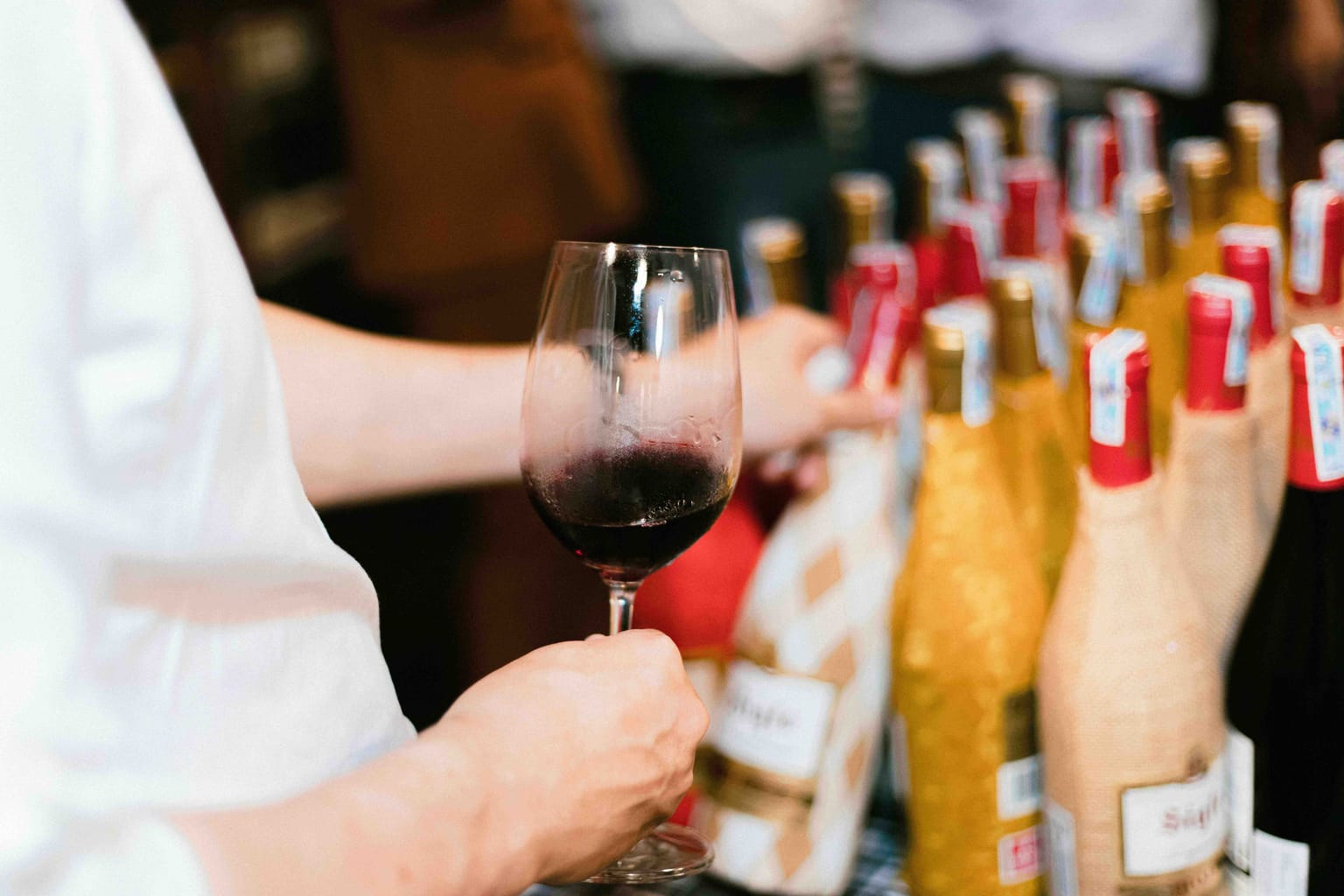 Wine Tasting: 5 Picks Near Heraklion!