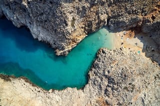 Σεϊτάν Λιμάνια: O δημοφιλής «παράδεισος» της Κρήτης