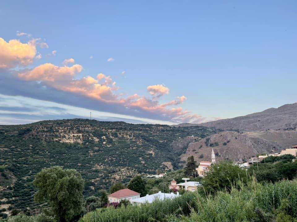 discover crete