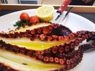 Kaiki: Seafood... straight from the boat!