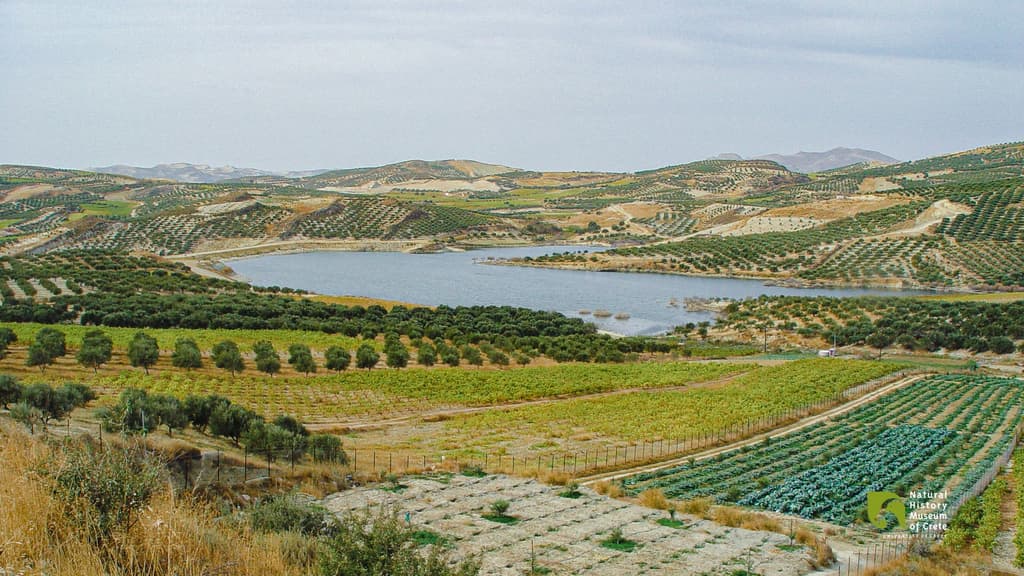 Amourgelles Dam: A Magnet for Ecotourists
